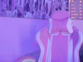 Courtny love nude is waiting to chat with you live for FREE