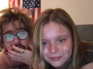 Kwamature nude is waiting to chat with you live for FREE