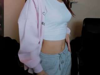 Sable-sky nude is waiting to chat with you live for FREE