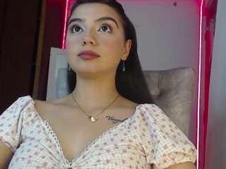 Susan-ds nude is waiting to chat with you live for FREE