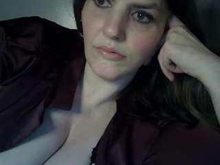 Jojomarie nude is waiting to chat with you live for FREE