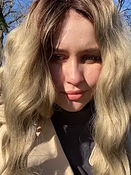 KikiWatson nude pussy Live Sex Chat & Recorded Videos