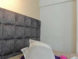 ValentinaStaar nude is waiting to chat with you live for FREE