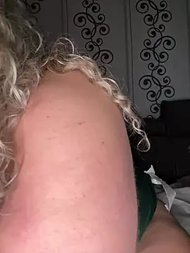 CurvyAnonymousGirl89 nude pussy Live Sex Chat & Recorded Videos