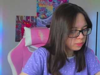 Chio-Mio nude is waiting to chat with you live for FREE