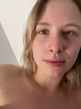 Linchenhoney21 nude pussy Live Sex Chat & Recorded Videos