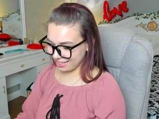 Ambrel-Tern nude is waiting to chat with you live for FREE
