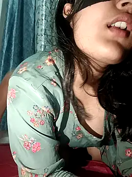 sweet_poison25 nude pussy Live Sex Chat & Recorded Videos