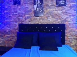 Evaloviaa1 nude is waiting to chat with you live for FREE