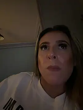 Missyemily nude pussy Live Sex Chat & Recorded Videos