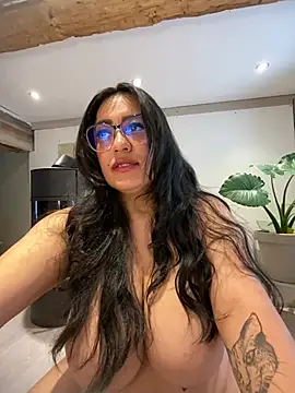 Alma- nude pussy Live Sex Chat & Recorded Videos