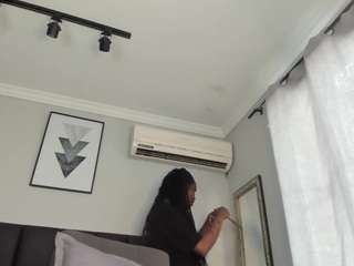 DANISHA-XX nude is waiting to chat with you live for FREE