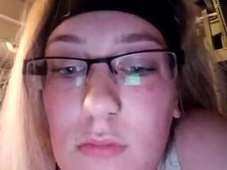 Lulketchup nude is waiting to chat with you live for FREE