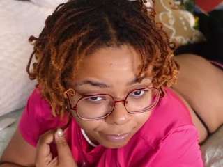 Bbwnextdoor nude is waiting to chat with you live for FREE