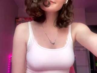 MilaKelsey nude is waiting to chat with you live for FREE