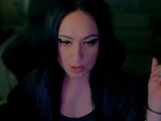 DawnDeVillee nude is waiting to chat with you live for FREE