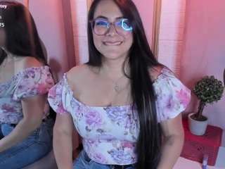 Amaiajoness nude is waiting to chat with you live for FREE