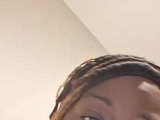 AmayaSimone nude is waiting to chat with you live for FREE