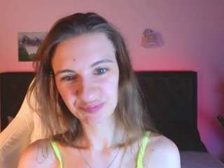 Ash-leyy nude is waiting to chat with you live for FREE