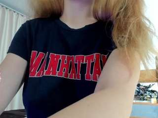 Janet-Shyy nude is waiting to chat with you live for FREE
