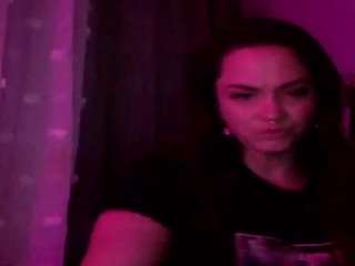 Katinthebrat nude is waiting to chat with you live for FREE