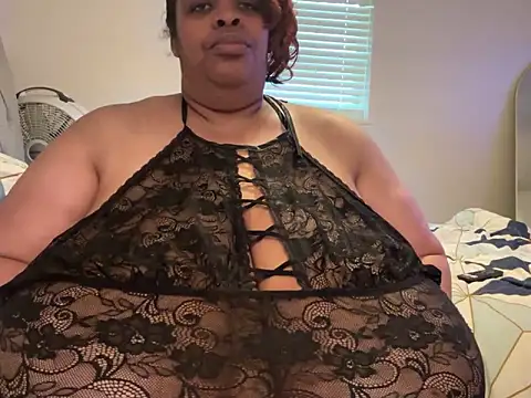 Missredboneo12 nude pussy Live Sex Chat & Recorded Videos
