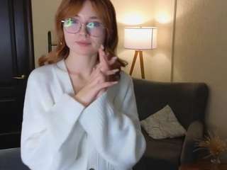 Elizabeth-Lee nude is waiting to chat with you live for FREE