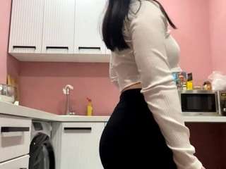 MarlanaFioravanti nude is waiting to chat with you live for FREE