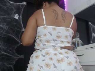 Anitta-Bell1 nude is waiting to chat with you live for FREE