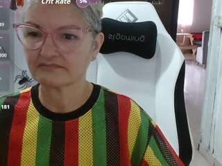 Bety-cum2 nude is waiting to chat with you live for FREE