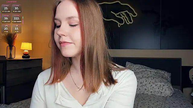 MaliaBourraine nude pussy Live Sex Chat & Recorded Videos