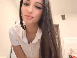 RiyaIvanova nude is waiting to chat with you live for FREE