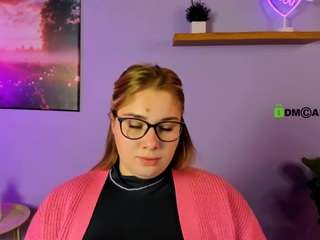Tereza-moon nude is waiting to chat with you live for FREE