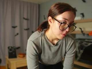 ConstanceRezac nude is waiting to chat with you live for FREE