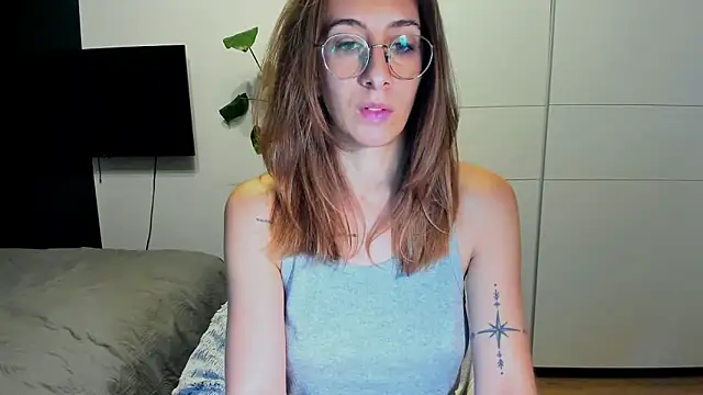 DesireMore90 nude pussy Live Sex Chat & Recorded Videos