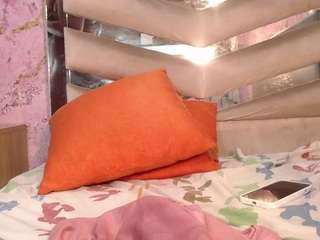 Ebonyhotvip nude is waiting to chat with you live for FREE