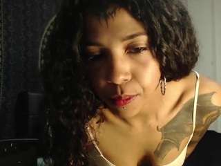 JANE nude is waiting to chat with you live for FREE