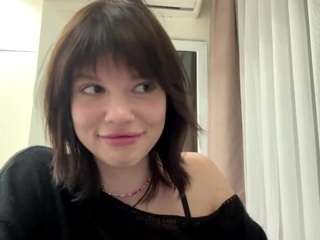 LupitaStampley nude is waiting to chat with you live for FREE