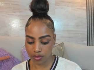 Melaniebrown1 nude is waiting to chat with you live for FREE