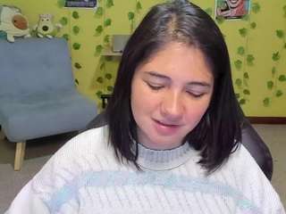 Miawallance nude is waiting to chat with you live for FREE