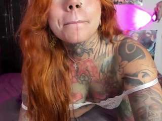 TattooAngel n.n nude is waiting to chat with you live for FREE