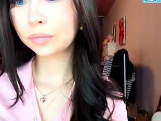 ZettaJanowiec nude is waiting to chat with you live for FREE