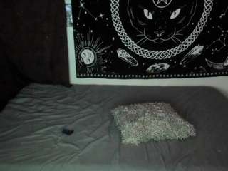 Driana-ate nude is waiting to chat with you live for FREE