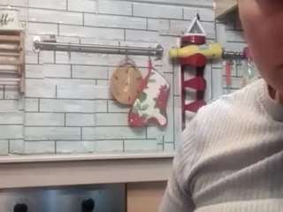 Kikaporca nude is waiting to chat with you live for FREE