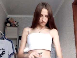 LingLopez nude is waiting to chat with you live for FREE