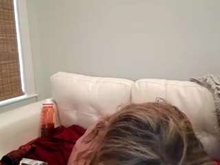 MissBehavinxoxo nude is waiting to chat with you live for FREE