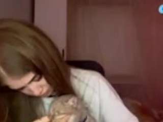 Kary nude is waiting to chat with you live for FREE