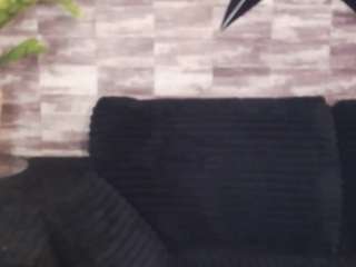 Lexywetrain nude is waiting to chat with you live for FREE