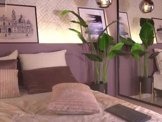 Elle Diane , 👑 nude is waiting to chat with you live for FREE