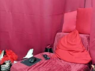 Jessycute1 nude is waiting to chat with you live for FREE
